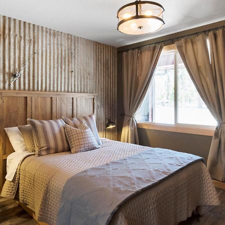 Timber House Lodge เชสเตอร์ ภายนอก รูปภาพ